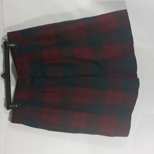 NWOT 100% wool gorgeous tartan pleated shorts fully lined size 16